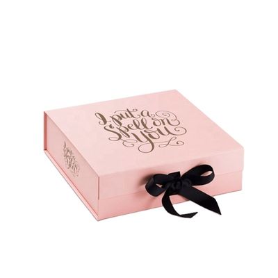 Caisses d'emballage roses de cadeau de CMYK avec le ruban