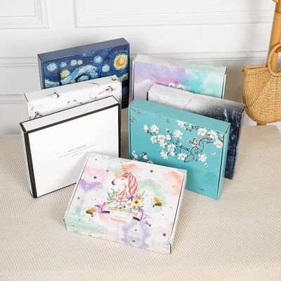 1.5mm a ridé les boîtes personnalisées de papier 250gsm Art Paper d'habillement