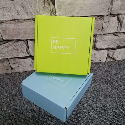 Tirage en couleurs de empaquetage de Pantone de boîte réutilisé par T-shirt ondulé