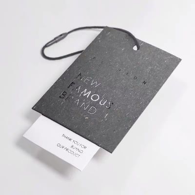 La mode a plié l'habillement profondément Hang Tag Debossing personnalisé par 2mm
