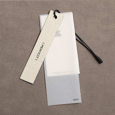 Le tableau blanc de T-shirt de vêtement a personnalisé Hang Tag Bronze Printing