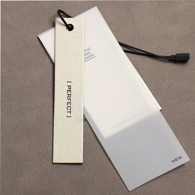 Le tableau blanc de T-shirt de vêtement a personnalisé Hang Tag Bronze Printing