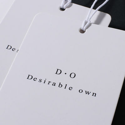 Rectangle d'ODM deux couches de Debossing d'habillement d'étiquette de label avec de la ficelle
