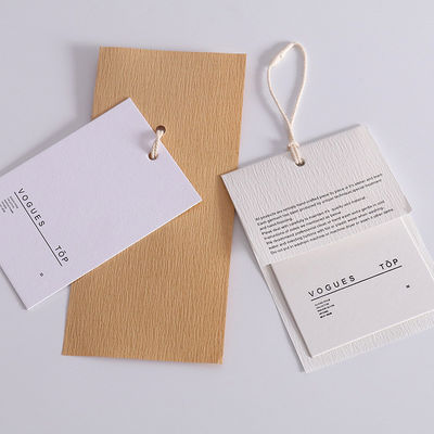 Habillement ondulé Hang Tag With String personnalisé de papier iridescent
