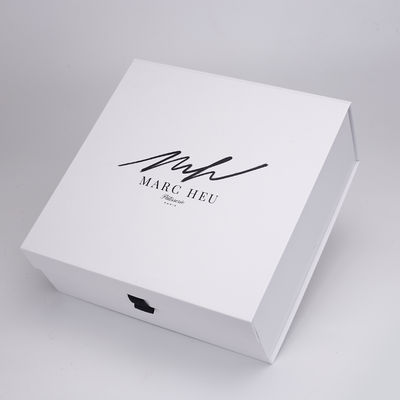 Boîte de empaquetage blanche se pliante du papier 185g de fantaisie magnétique pour l'habillement
